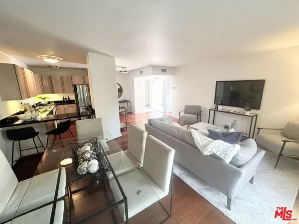 2 bedrooms apartment for rent in Brentwood - Westside / South Bay, Los Angeles