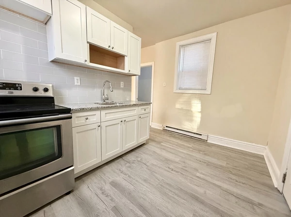 3 bedrooms apartment for rent in Kingsessing - Sw Philadelphia, Philadelphia