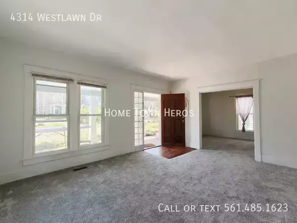 4 bedrooms apartment for rent in Sylvan Park - West Nashville, Nashville