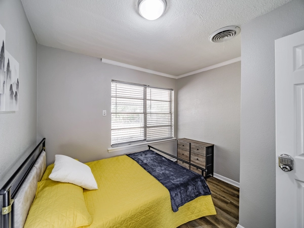 Coliving in Haltom City - Forth Worth, Dallas