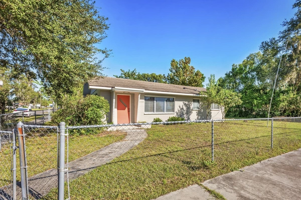 Coliving in DeLand - Outer Orlando, Orlando