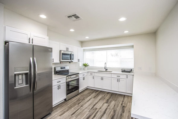 Coliving in Glendale - NW Valley, Phoenix