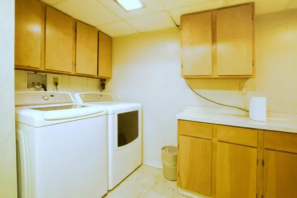 Coliving in Westminster - Outer Denver, Denver