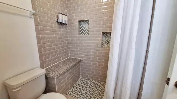 Coliving in Addicks - Nw Houston, Houston