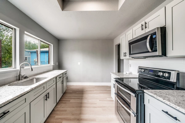 Coliving in Kirby - East SATX, San Antonio