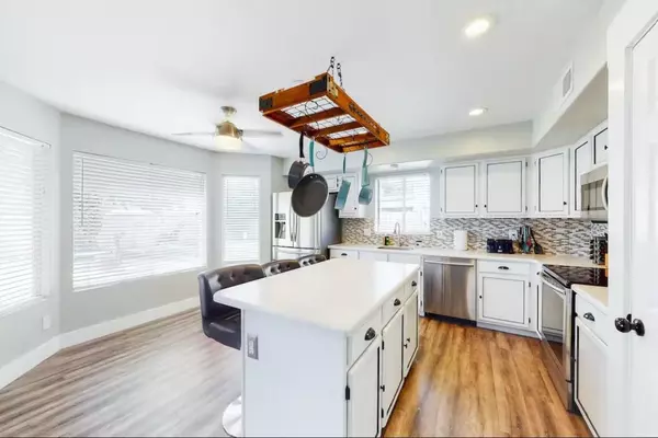 Coliving in Glendale - NW Valley, Phoenix