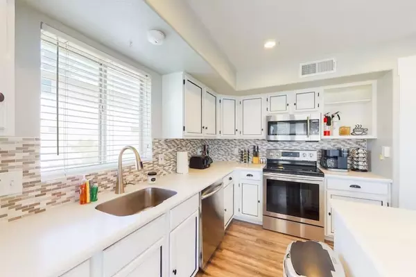 Coliving in Glendale - NW Valley, Phoenix