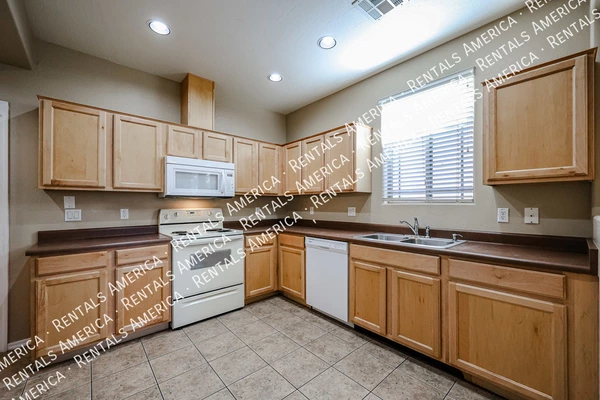2 bedrooms apartment for rent in Camelback East - Phoenix, Phoenix