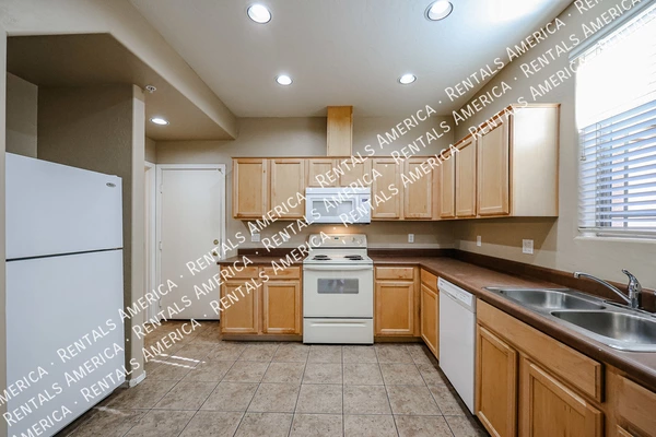 2 bedrooms apartment for rent in Camelback East - Phoenix, Phoenix
