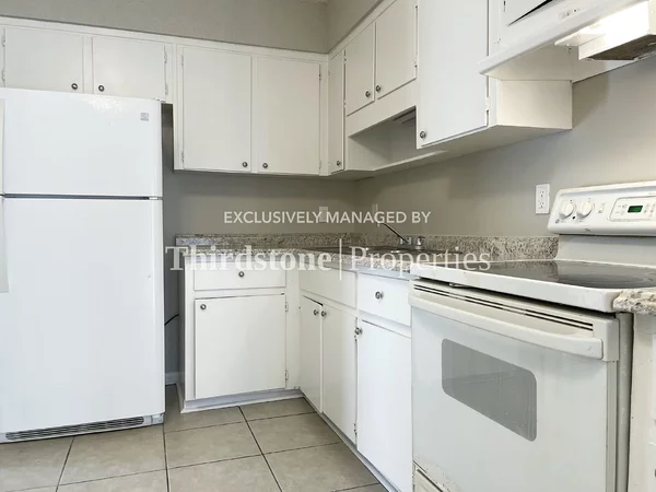 2 bedrooms apartment for rent in Baymeadows - Southside, Jacksonville