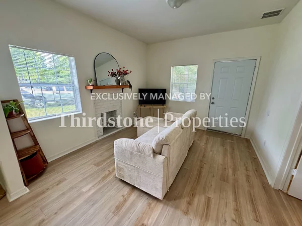 3 bedrooms apartment for rent in Lackawanna - Westside, Jacksonville