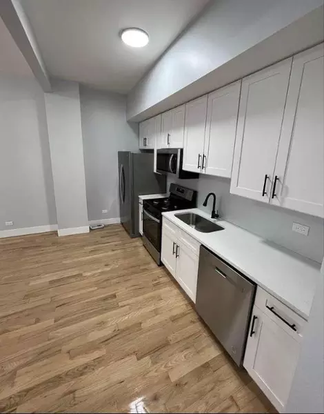 2 bedrooms apartment for rent in Humboldt Park - West Side, Chicago