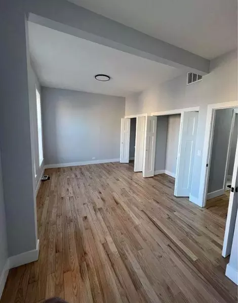 2 bedrooms apartment for rent in Humboldt Park - West Side, Chicago