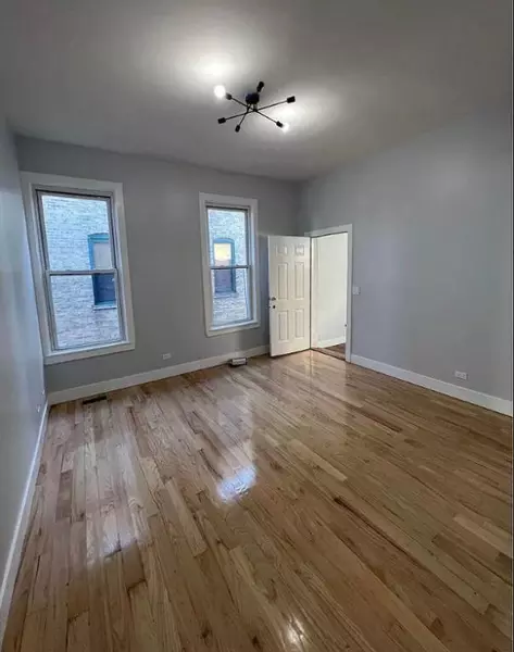 2 bedrooms apartment for rent in Humboldt Park - West Side, Chicago