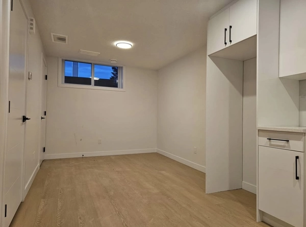 1 bedroom apartment for rent in Jasper Place - West Edmonton, Edmonton