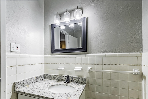 Coliving in Highland Hills - Se Dallas, Dallas