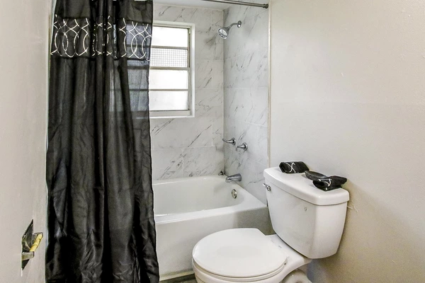 Coliving in University Square - North Tampa, Tampa