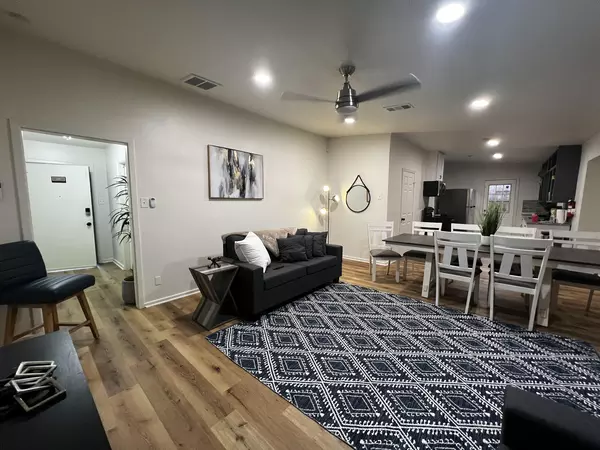 Coliving in Central Southwest - Sw Houston, Houston