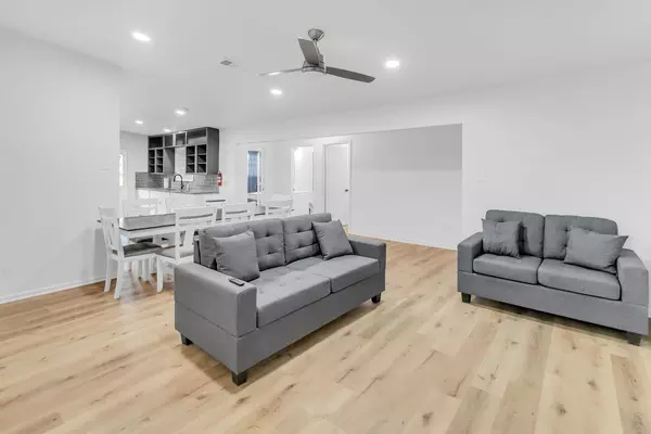 Coliving in Central Southwest - Sw Houston, Houston