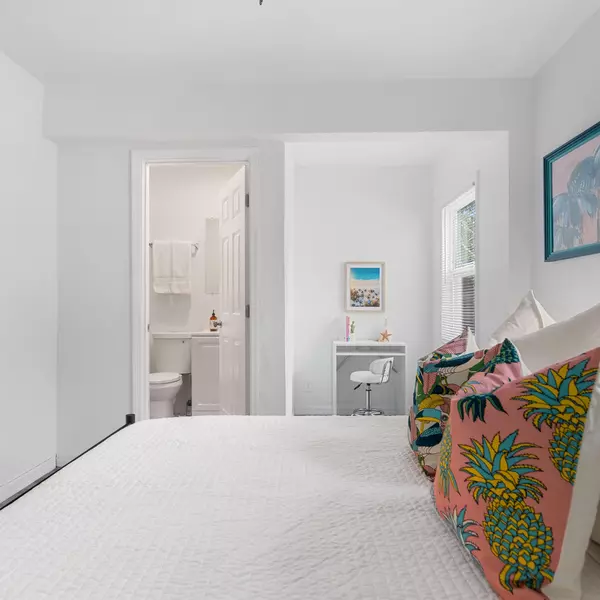 Coliving in Kenwood - Clearwater-St. Petersburg, Tampa