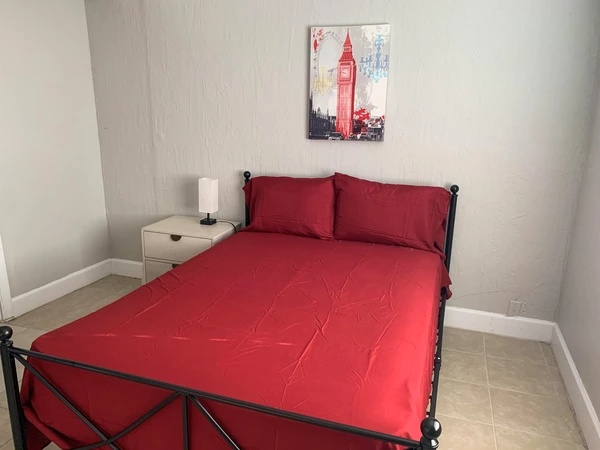 Coliving in Oakland Park - Broward County, Miami