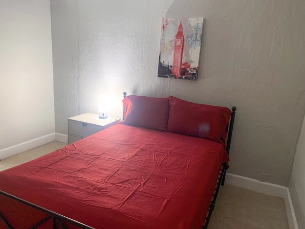Coliving in Oakland Park - Broward County, Miami