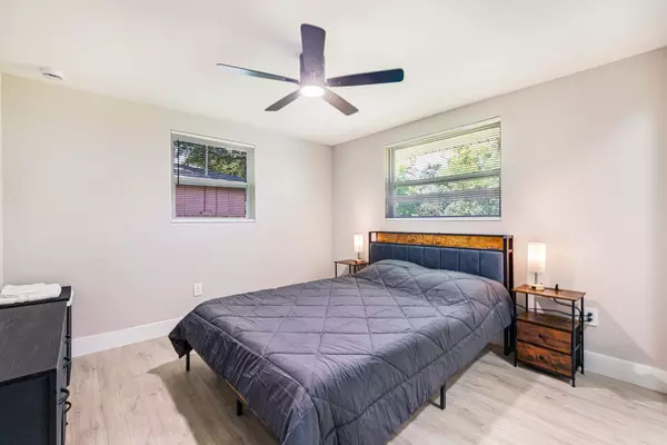 Coliving in Englewood - North Port, Sarasota