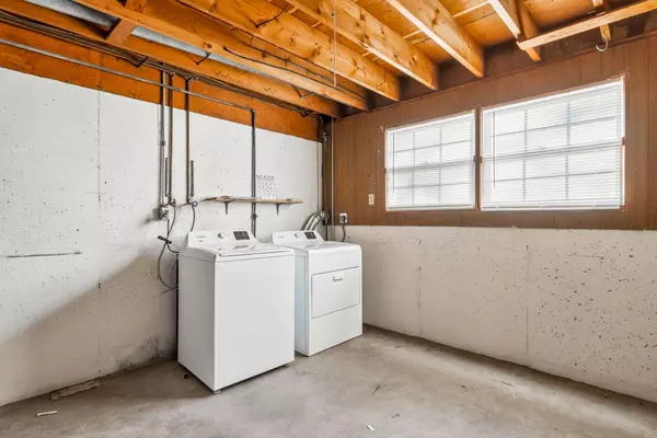 Coliving in Raytown - Outer KCMO, Kansas City