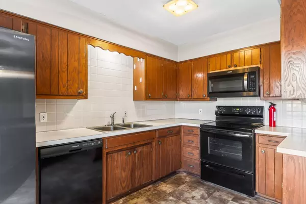 Coliving in Raytown - Outer KCMO, Kansas City