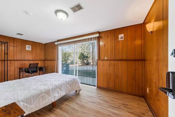 Coliving in Raytown - Outer KCMO, Kansas City