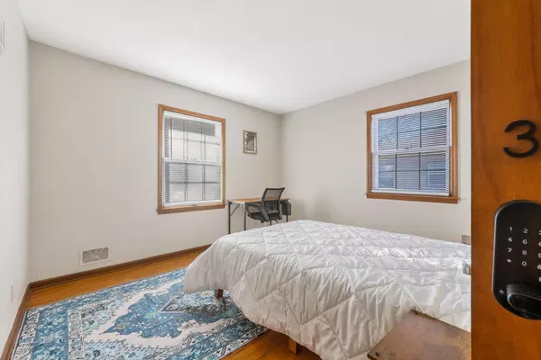 Coliving in Raytown - Outer KCMO, Kansas City