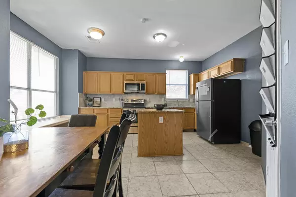 Coliving in DeSoto - Sw Dallas, Dallas