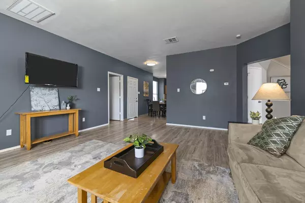 Coliving in DeSoto - Sw Dallas, Dallas
