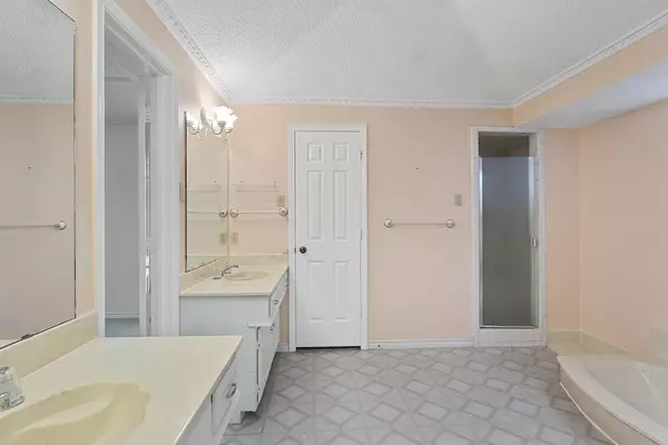 Coliving in DeSoto - Sw Dallas, Dallas