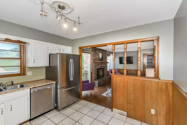 Coliving in Parkville - Outer KCMO, Kansas City