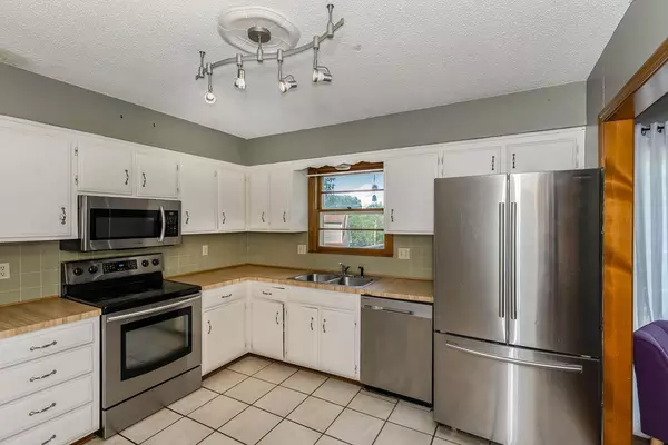 Coliving in Parkville - Outer KCMO, Kansas City