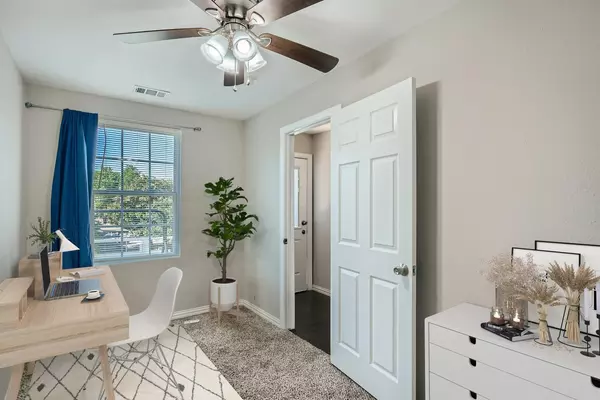 Coliving in Oak Cliff - Sw Dallas, Dallas