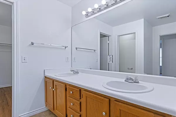 Coliving in Southeast Austin - South Austin, Austin