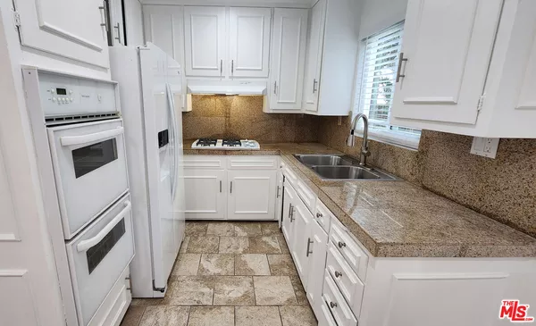 2 bedrooms apartment for rent in Sawtelle - Westside / South Bay, Los Angeles