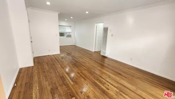 2 bedrooms apartment for rent in Sawtelle - Westside / South Bay, Los Angeles