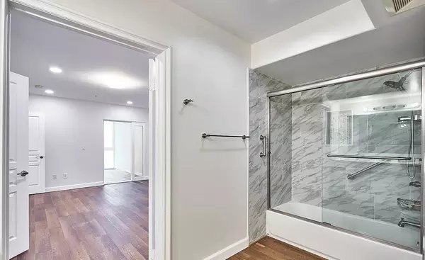 2 bedrooms apartment for rent in Harvard Heights - Central Los Angeles, Los Angeles