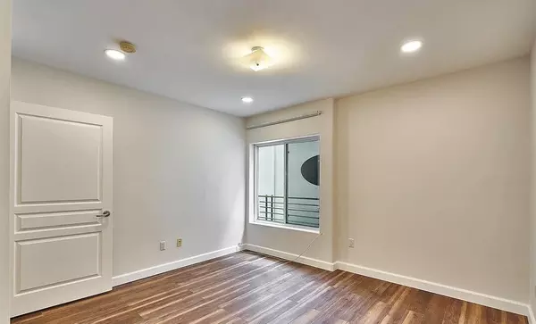2 bedrooms apartment for rent in Harvard Heights - Central Los Angeles, Los Angeles
