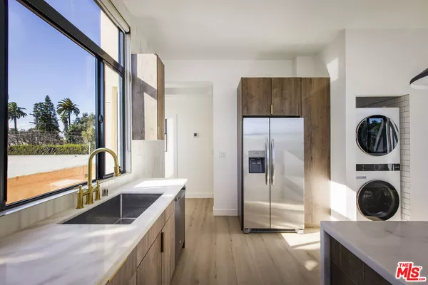 4 bedrooms apartment for rent in Mid City - Central Los Angeles, Los Angeles