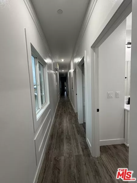 4 bedrooms apartment for rent in South Gate - Southeast, Los Angeles