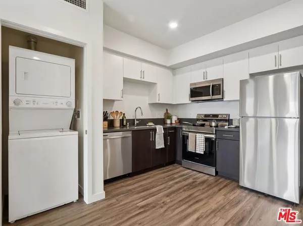 1 bedroom apartment for rent in Mid City - Central Los Angeles, Los Angeles