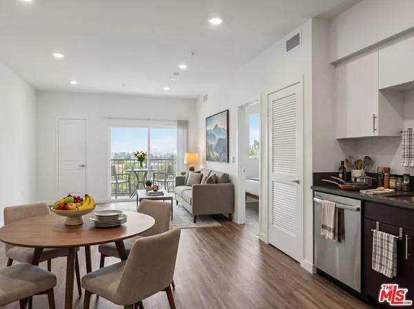 1 bedroom apartment for rent in Mid City - Central Los Angeles, Los Angeles