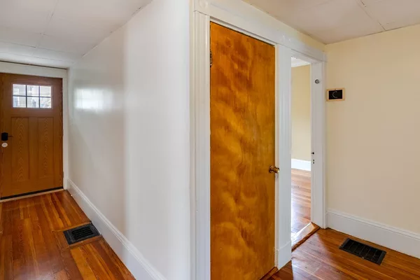 Coliving in Davis Square - Somerville, Boston