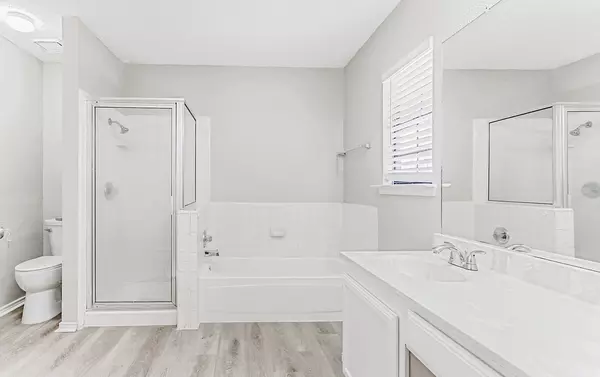 Coliving in White Settlement - Forth Worth, Dallas