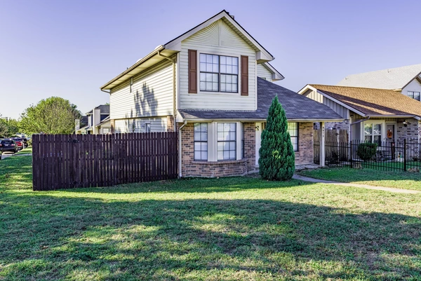 Coliving in White Settlement - Forth Worth, Dallas