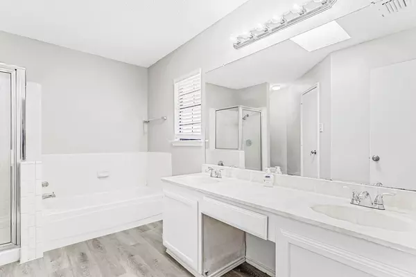 Coliving in White Settlement - Forth Worth, Dallas